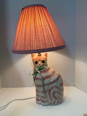 Vintage Ceramic Pink Kitty Cat Table Desk Lamp 90’s